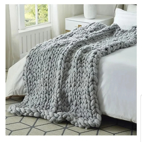 Cozy Tyme Gray Chunky Knit Throw Blanket - Picture 1 of 6